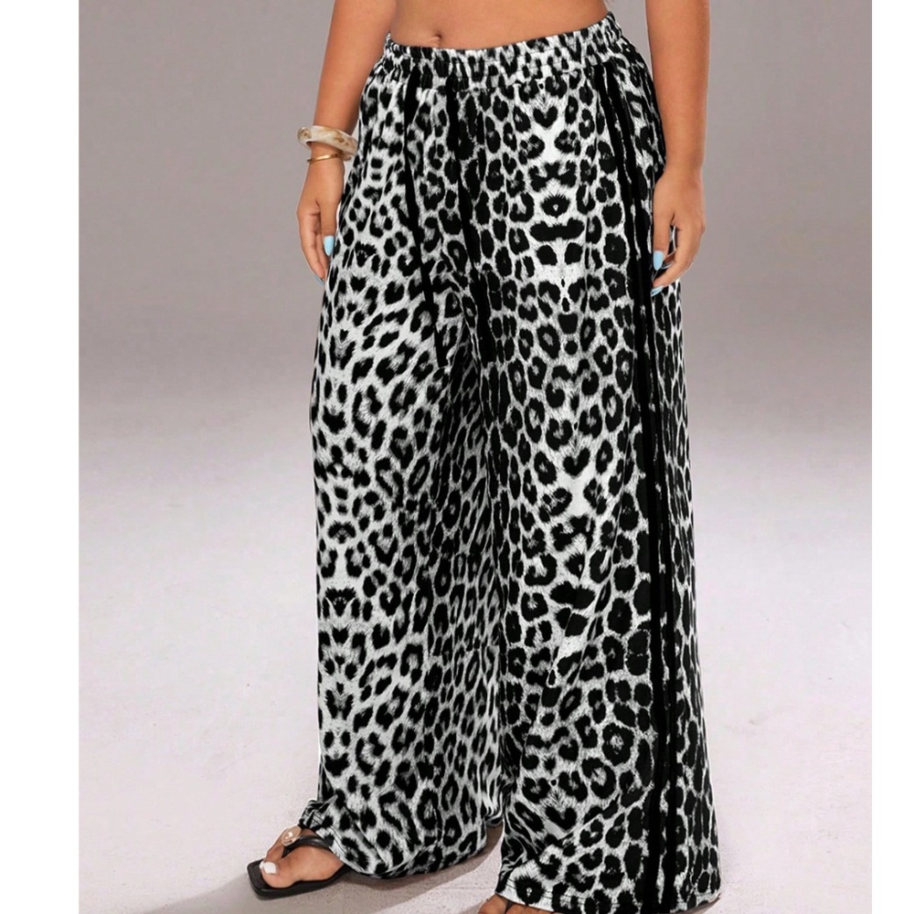 Plus Leopard Print Stretchy Waist Wide Leg Lounge Pants - Picture 1 of 6
